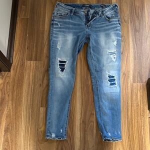 Silver Girlfriend /Denimotion Distressed Blue Jeans